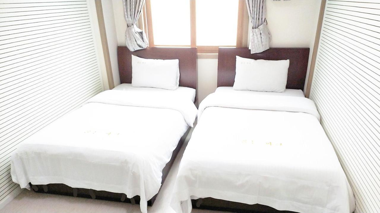 Golden Park Hotel Τζέτζου Εξωτερικό φωτογραφία